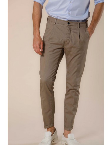 Osaka 1 Pinces pantalon chino homme en coton et tencel coupe carotte de technologie